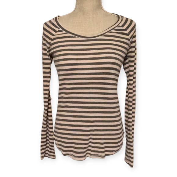 MICHAEL STARS | Women's Gray and Pink Striped Long Sleeve Thermal - Picture 1 of 6